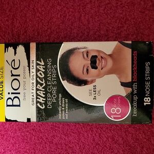 Bioré Charcoal Deep Cleansing Pore Strips